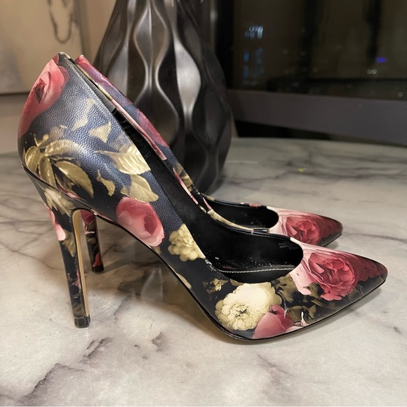 Charles by Charles David Floral Stiletto Pumps 7.5 - Picture 8 of 10